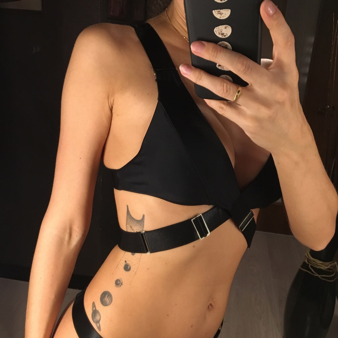 New-Bandage-Cross-Back-Bikini-2019-Sexy-Swimsuit-Female-Swimwear-Women-Two-piece-Bikini-set-Black-Ba-32959440500